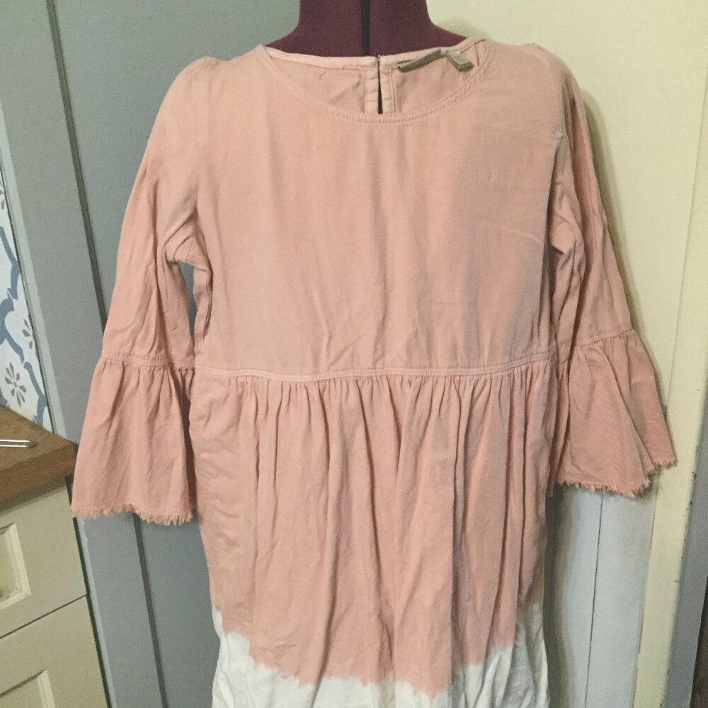 Holding horses pink to white frayed hems size 8 mini dress with pockets